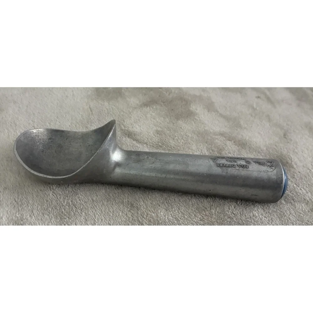 Zeroll Ice Cream Scoop #12 Blue Cap Aluminum Vintage Farmhouse Rustic
